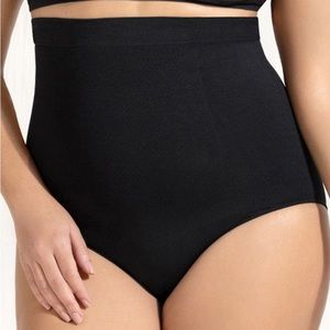 Empetua Black Hight-Waisted Shaper Panty NWT